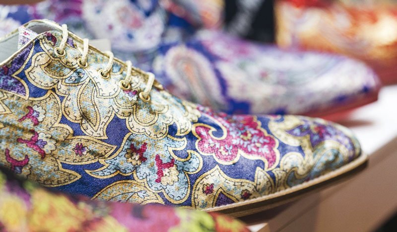 MOMAD SHOES