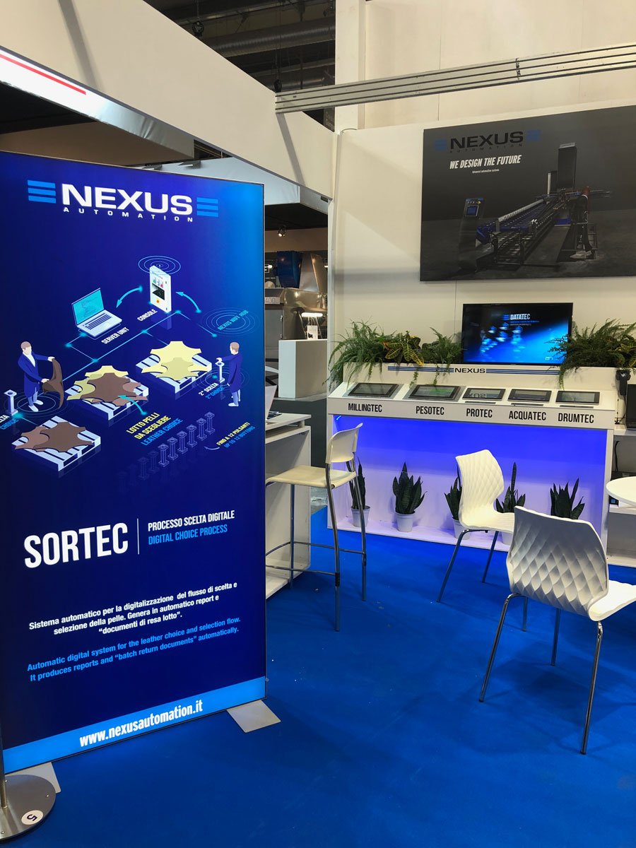 Nexus-Stand-STT-2022