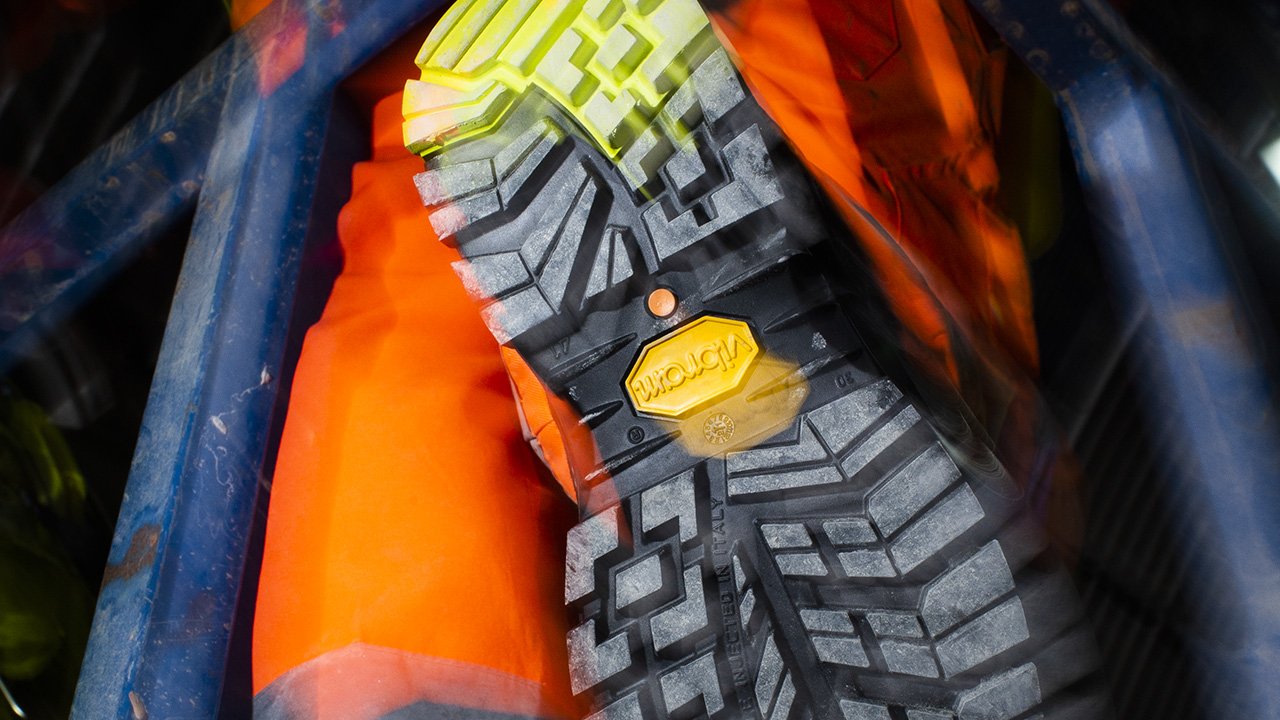 Vibram_Work with Trust (1) VIBRAM WORK WITH TRUST