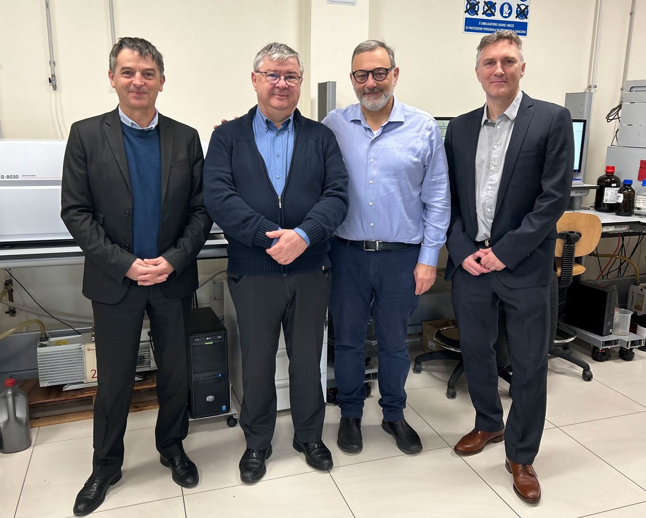 CTC ARS TINCTORIA Jean Luc Chaverot, Jean Claude Cannot, Gustavo Defeo e Pierre Beaupoil CTC ARS TINCTORIA Jean Luc Chaverot, Jean Claude Cannot, Gustavo Defeo e Pierre Beaupoil
