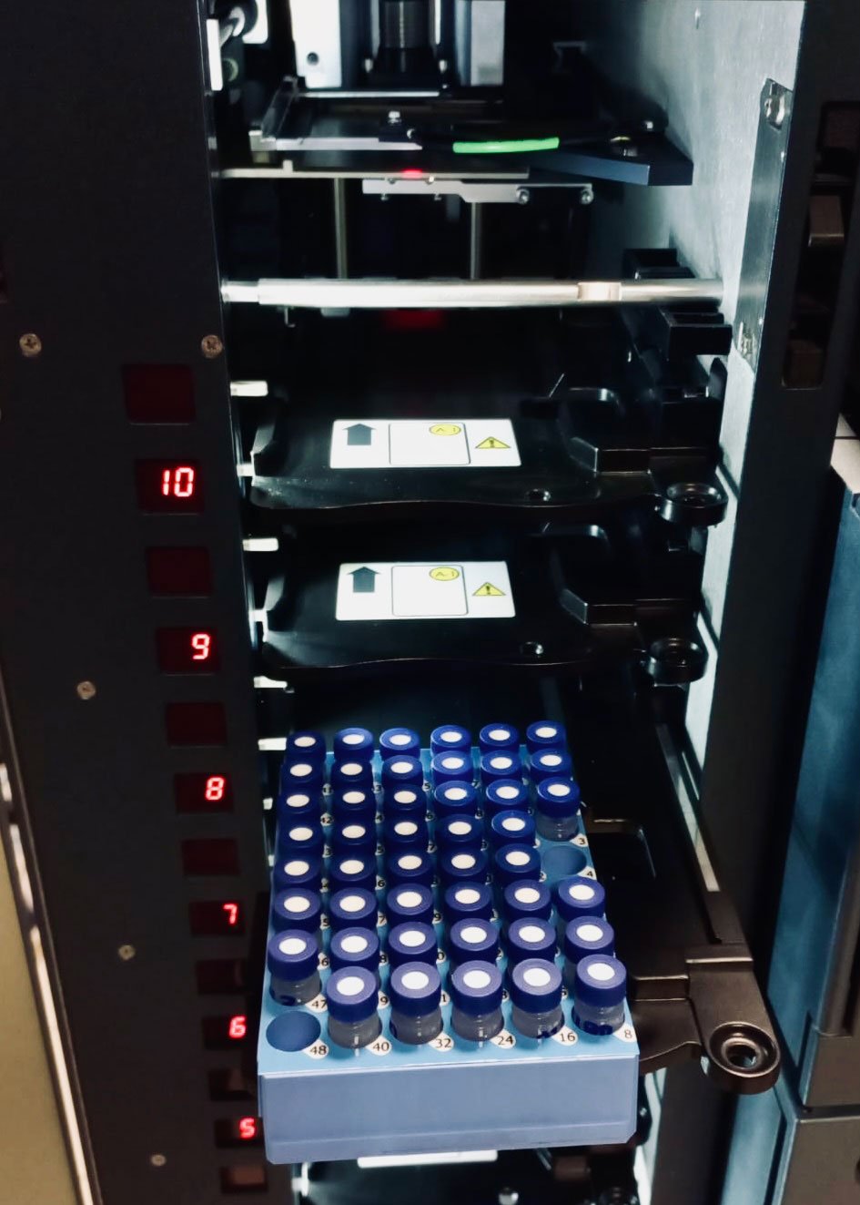Acque del Chiampo rilevatore pfas provette Acque del Chiampo rilevatore pfas provette