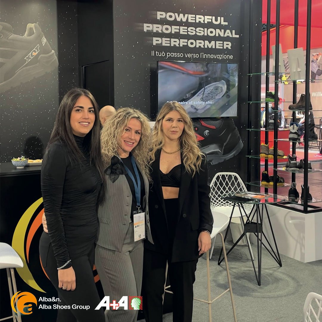 albaen aplusa stand IG1